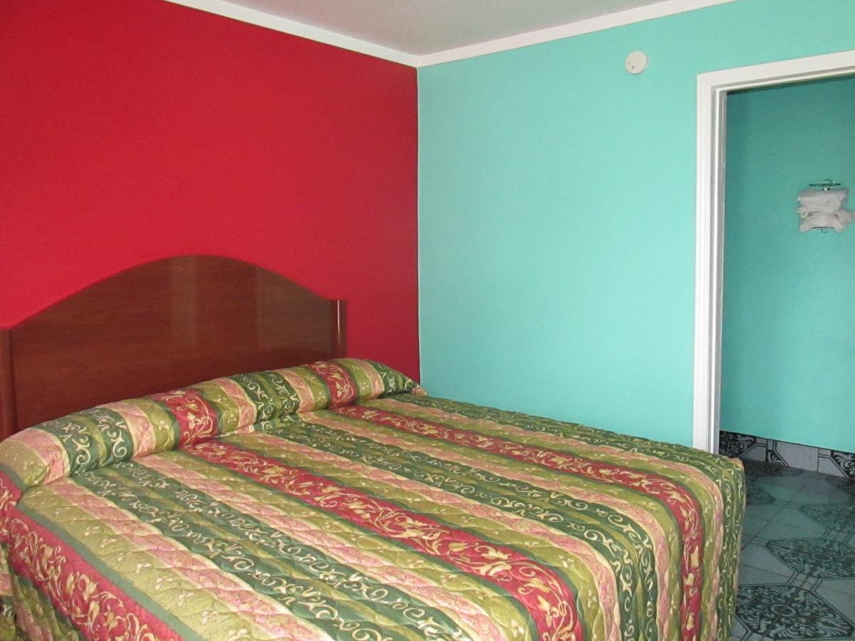 Budget Inn Хоума Екстериор снимка